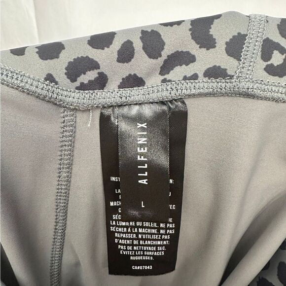 All Fenix Cheetah Leggings Grey - Picture 6 of 8